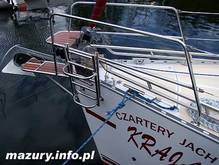 JANMOR
                  32